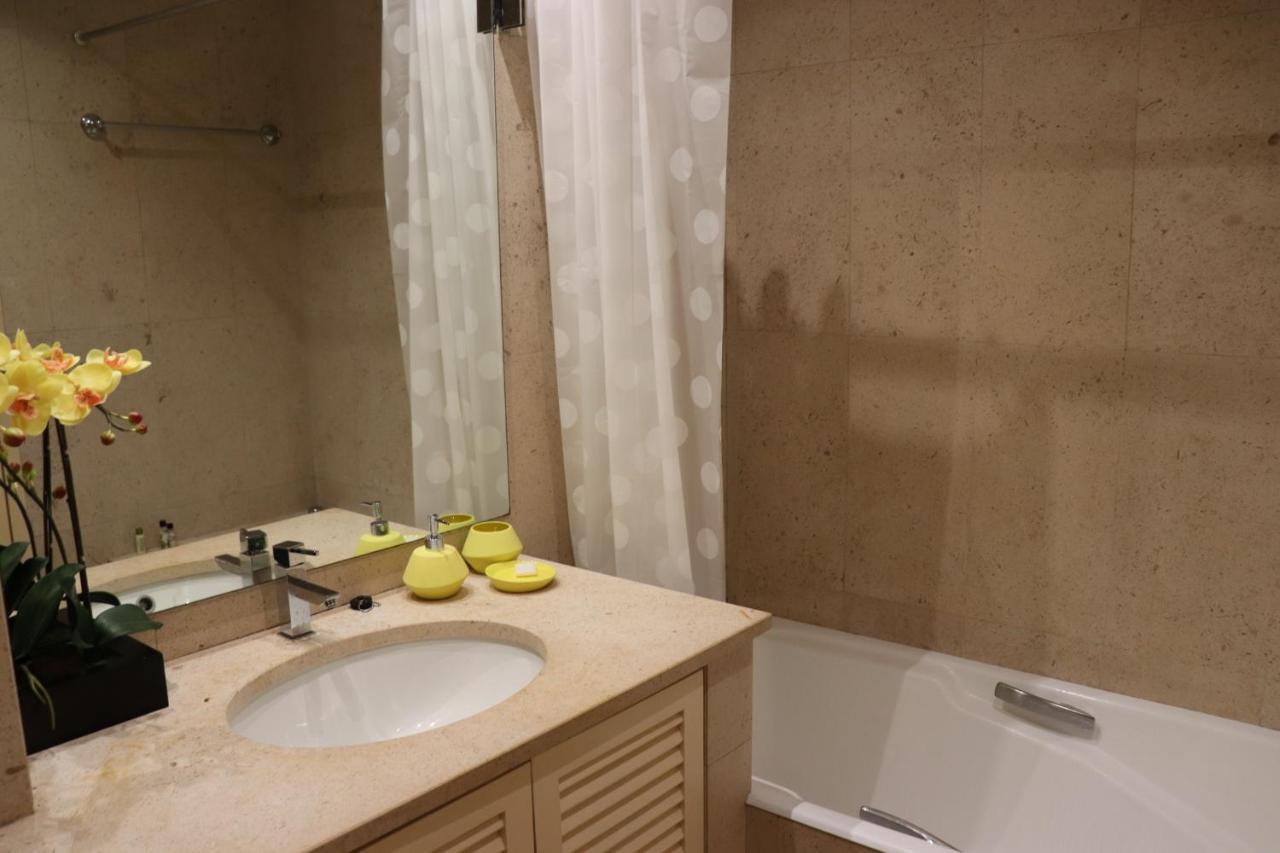 Confortable 1 Bedroom Apartment With Garage And Balcony ปอร์โต ภายนอก รูปภาพ